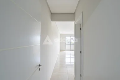 Apartamento 3 Quartos (1 Suíte), Semi-mobiliado, Duas Vagas De Garagem, Elevador
