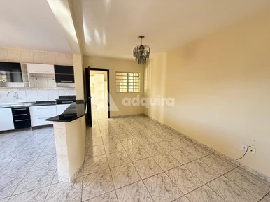 Sobrado Com 4 Quartos No Jd. Carvalho