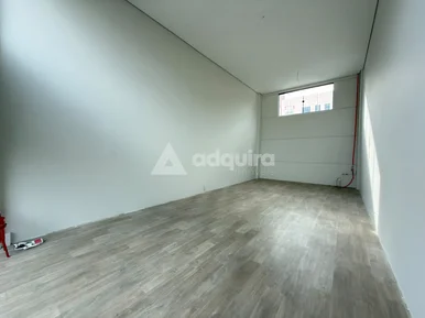 Sala Comercial Com Estacionamento E Segurança 24 Horas