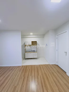Apartamento Com 2 Quartos E Sacada Com Churrasqueira