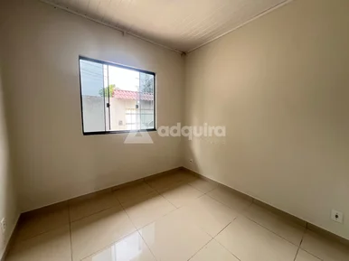 Casa Com Terreno Amplo Na Nova Rússia