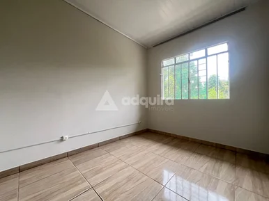Casa Com Terreno Amplo Na Nova Rússia