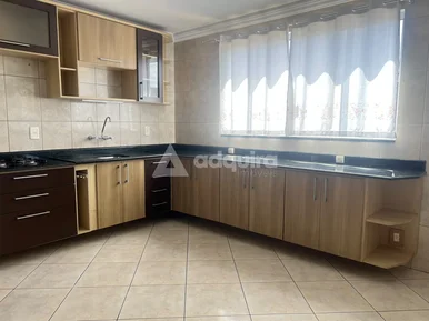 Triplex Semimobiliado No Bairro órfãs