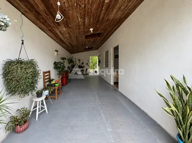 Casa Térrea | 100m² útil, 275m² De Terreno | Conjunto Habitacional Santa Maria