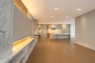 Apto Ed. Vivere, Mobiliado, 3 Suítes, 3 Vagas, Centro.