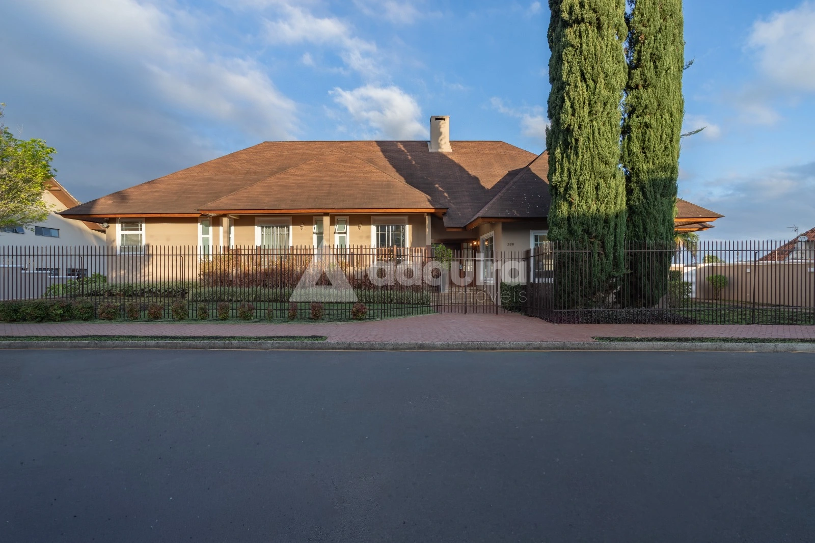 Casa De Alto Padrão à Venda No Bairro Estrela