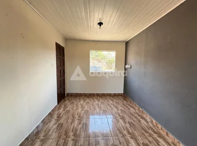 Casa Com Terreno Amplo No Cara-cara