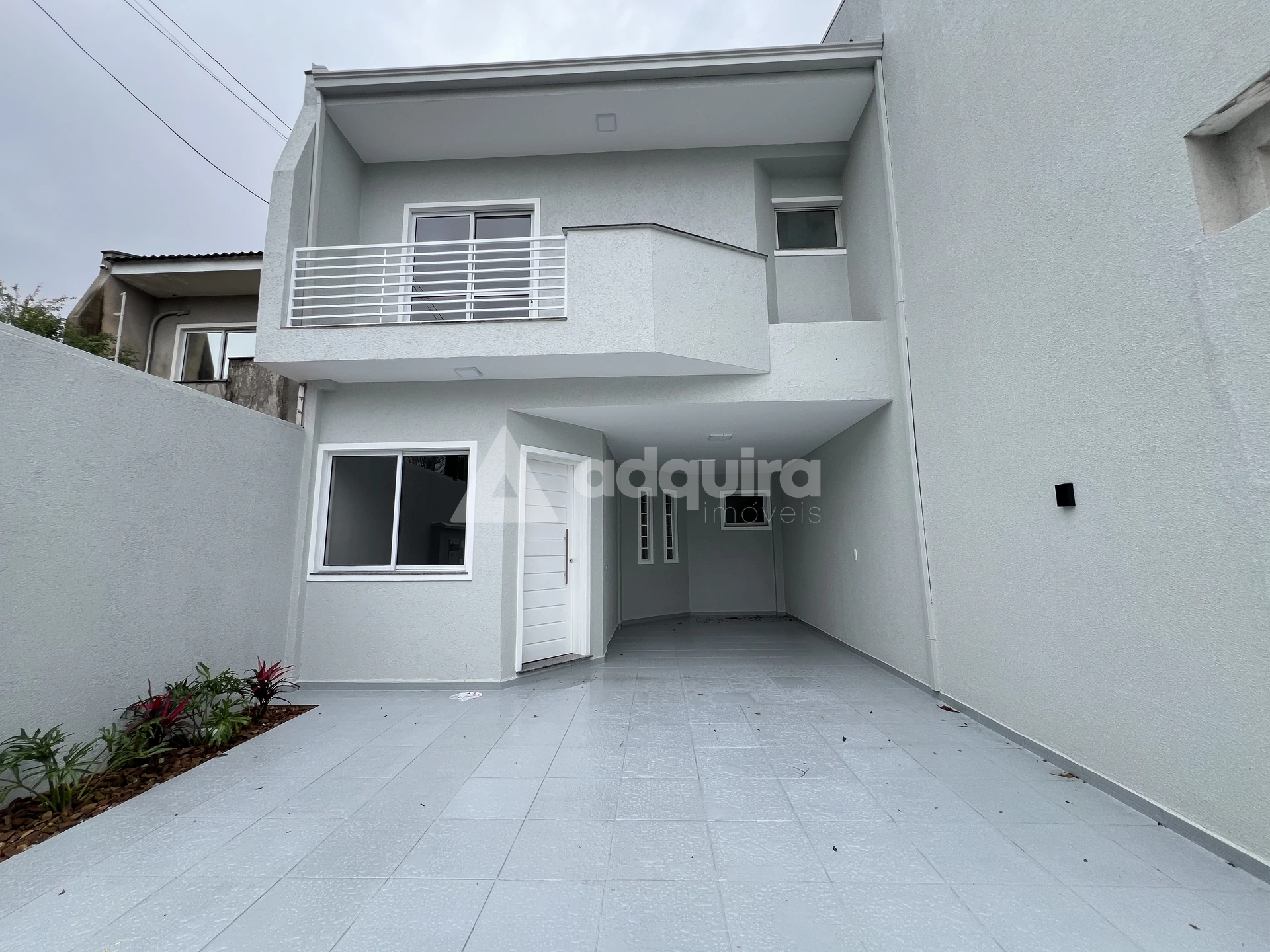 Triplex Na  Rua Rio Grande Do Sul, órfãs, Ponta Grossa