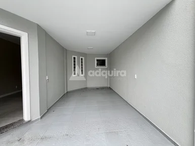 Triplex Na  Rua Rio Grande Do Sul, órfãs, Ponta Grossa