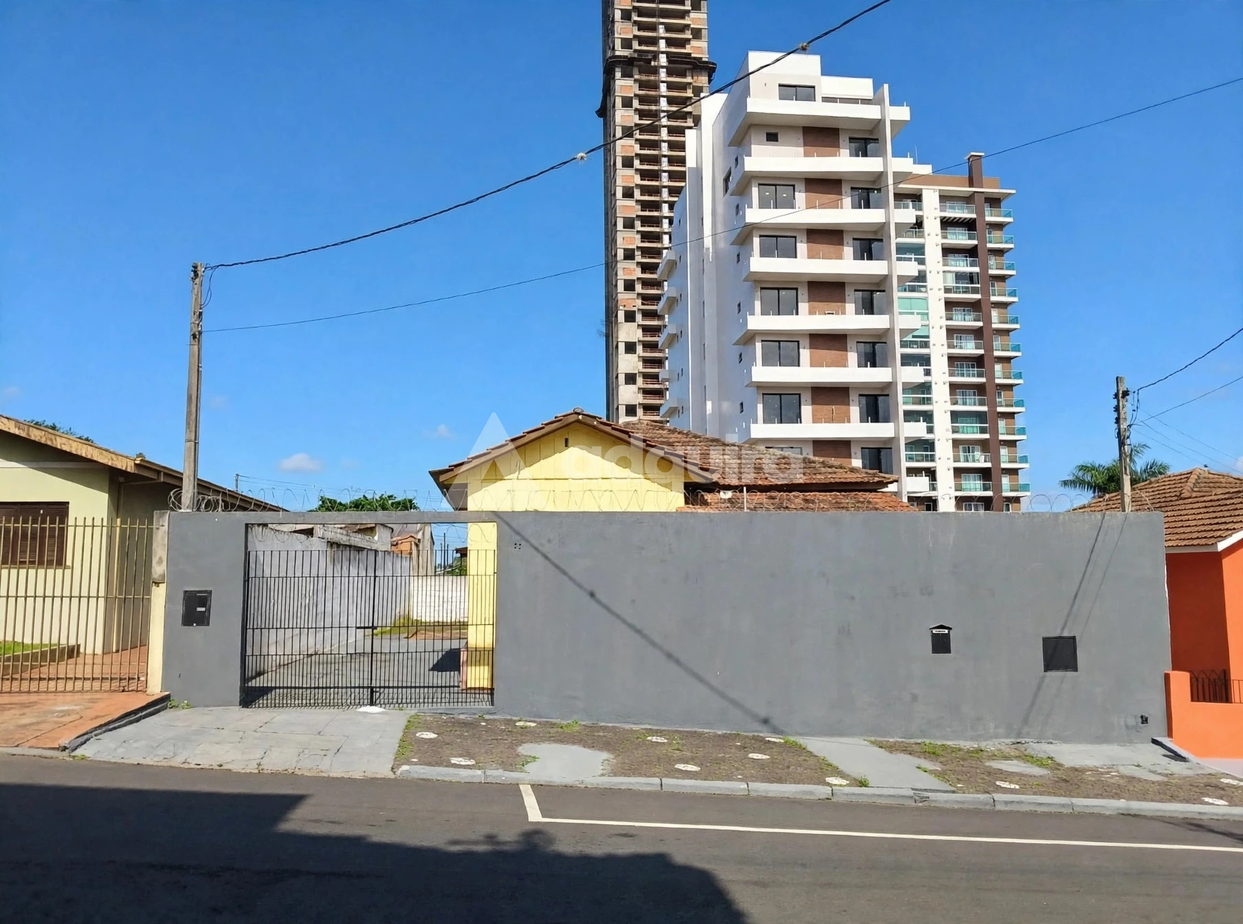 Terreno Em Oficinas, Próximo Ao Fórum De Ponta Grossa