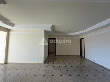 Apartamento No Edifício Paula Xavier - Centro