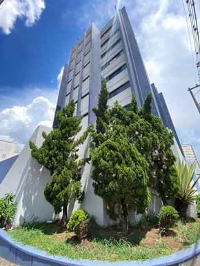 <strong>Apartamento Exclusivo ? 1 por Andar no Edifício Antares, com</strong>