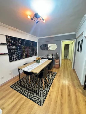 Apartamento à Venda Amplo, Mobiliado E Pronto Para Morar!