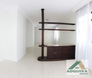 Apartamento à Venda 3 Quartos, 1 Suite, 2 Vagas, 297m², Centro