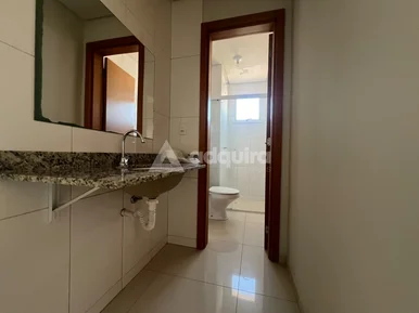 Apartamento Para Locação 2 Quartos, 1 Vaga, No Centro