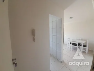 <strong>Apartamento à venda e locação 2 Quartos, 1 Vaga, Uvaranas, P</strong>