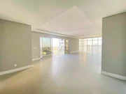 <strong>Lindo Apartamento Cotê D?Azur ? Venda e Locação no bairro Of</strong>