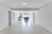 <strong>Apartamento à venda 3 Quartos, 3 Suites, 2 Vagas, 310M², Cen</strong>