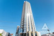 <strong>Apartamento à venda 3 Quartos, 3 Suites, 3 Vagas, 313.48M², </strong>