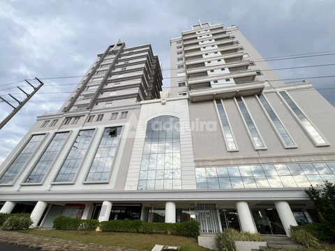 Apartamento com 3 Quartos, 1 Suite, 2 Vagas, 213M², Uvaranas | Adquira Imóveis