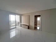 <strong>Apartamento semimobiliado a venda, 3 Quartos, 1 Suíte, 1 Vag</strong>