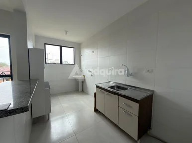 Apartamento Com 3 Quartos, Suíte E Sacada Com Churrasqueira Em Uvaranas