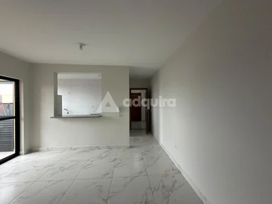 Apartamento Com 3 Quartos, Suíte E Sacada Com Churrasqueira Em Uvaranas