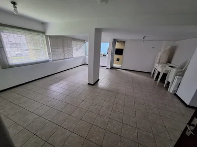 Excelente Apartamento No Edifício Barcelona (3 Quartos (1 Suíte)