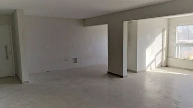 Apartamento à Venda Em ótima Localização, Uvaranas, Ponta Grossa