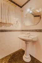 <strong>Apartamento Central, Amplo, 4 quartos e 4 vagas à venda, Est</strong>