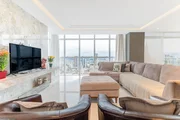 <strong>Apartamento à venda no Edifício Cote d'Azur, com 04 súites, </strong>