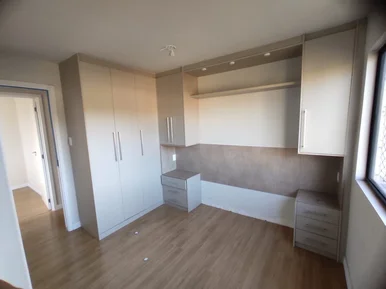 Apartamento Semimobiliado Para Venda, Com 3 Quartos, Na Colônia Dona Luíza