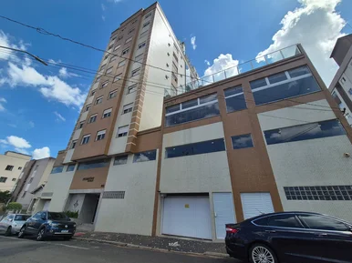 <strong>Apartamento com 3 quartos, sendo 1 suíte à venda, Centro, Po</strong>