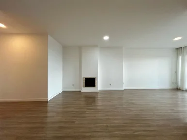 Apartamento à Venda - Condomínio Edifício Torres Cèzanne - 03 Quartos (01 Suíte)