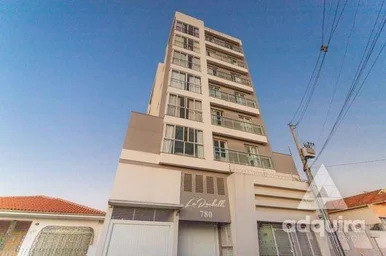 <strong>Apartamento à venda - Ótima localização - 03 quartos (01 suí</strong>