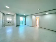 <strong>Apartamento à venda, Ed. Mont Pellier, andar alto, 2 vagas d</strong>
