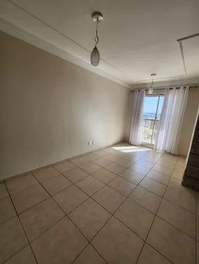Apartamento à Venda, Uvaranas, Ponta Grossa, Pr