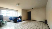 <strong>Apartamento com 3 quartos (1suíte), 3 banheiros, 1 vaga, 166</strong>