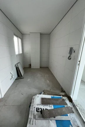 Apartamento à Venda, Uvaranas, Ponta Grossa, Pr