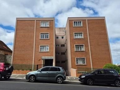 <strong>Apartamento semimobiliado à venda, 2 quartos, Centro, Ponta </strong>