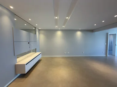 Edifício Gran Torino ? Amplo Apartamento Semimobiliado Com 3 Suítes E 3 Vagas