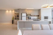 <strong>Apartamento à venda, Andar Alto, Face norte, Semi mobiliado,</strong>
