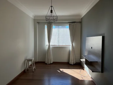 Apartamento Mobiliado, Muito Bem Localizado No Centro De Ponta Grossa/pr,para Lo