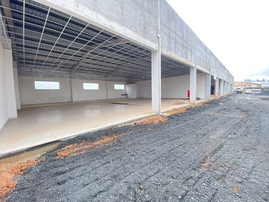 Conjunto De Barracões Em Localização Privilegiada Chapada, Ponta Grossa, Pr