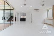 <strong>Casa à venda 4 Quartos, 2 Suites, 2 Vagas, 550M², Orfãs, Pon</strong>