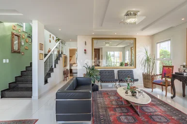 Casa à Venda 6 Quartos, 4 Suites, 3 Vagas, 653.45m², Jardim Carvalho