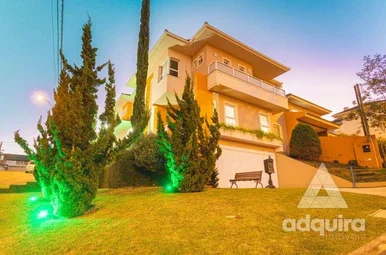 <strong>Casa à venda 6 Quartos, 4 Suites, 3 Vagas, 653.45M², Jardim </strong>