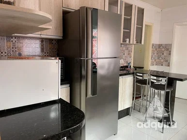 Casa à Venda 2 Quartos, 1 Vaga, 420m², Colônia Dona Luíza