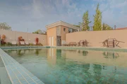 <strong>Casa à venda 3 Quartos, 1 Suite, 2 Vagas, 145.85M², Colônia </strong>
