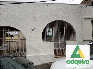Casa à Venda 3 Quartos, 3 Vagas, 250m², Centro